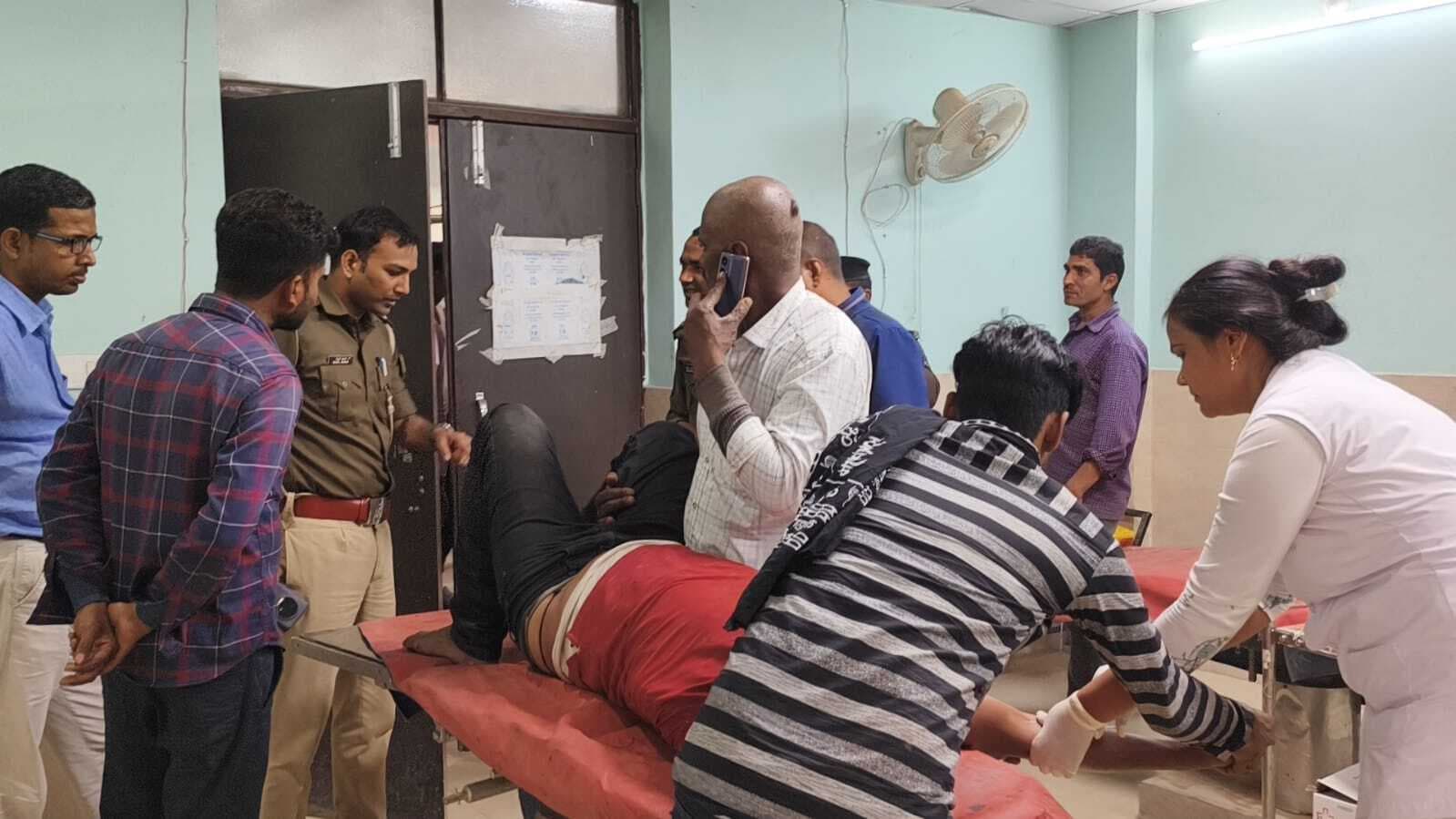 मवेशी व्यापारी को मारी गोली, एक लाख लूटे