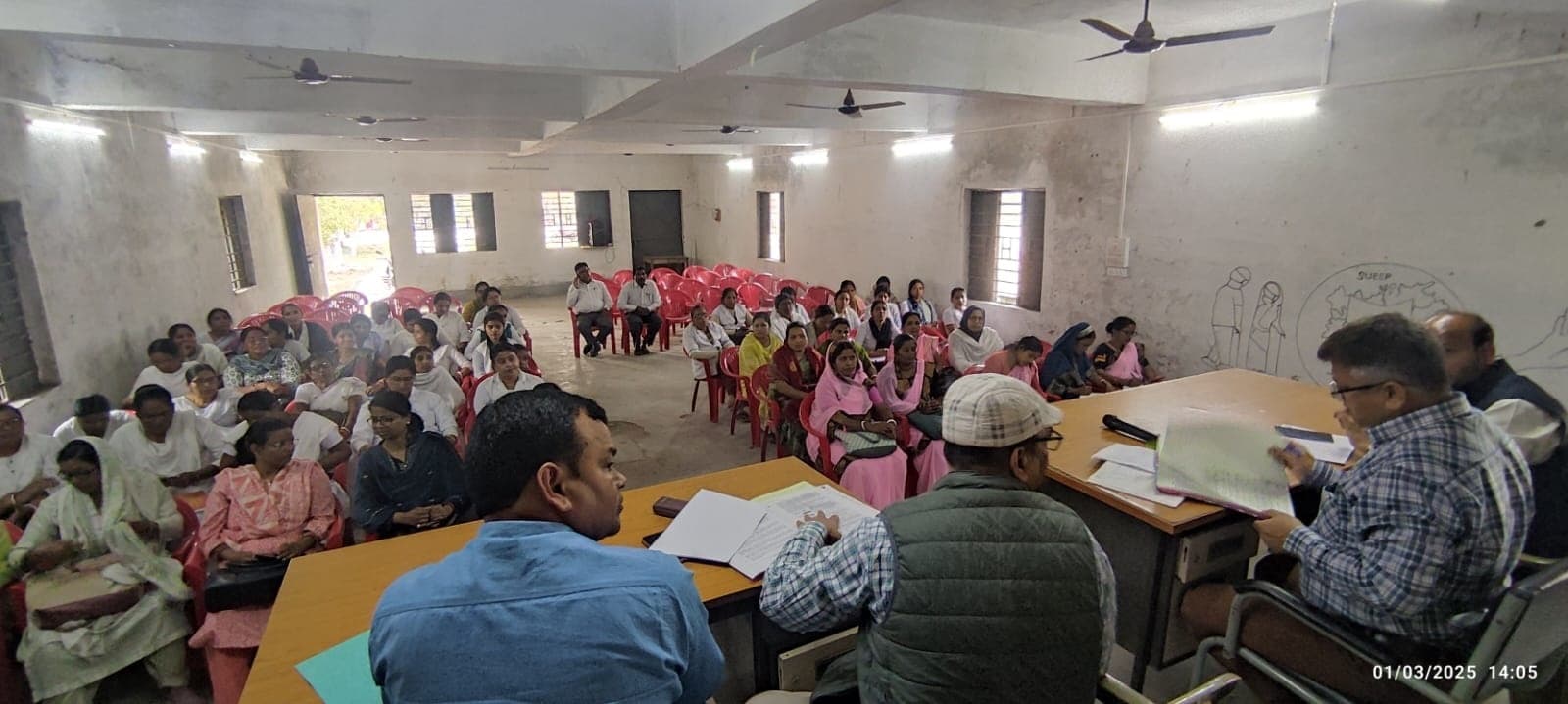 संसथागत प्रसव को ले बीडीओ ने की समीक्षा बैठक