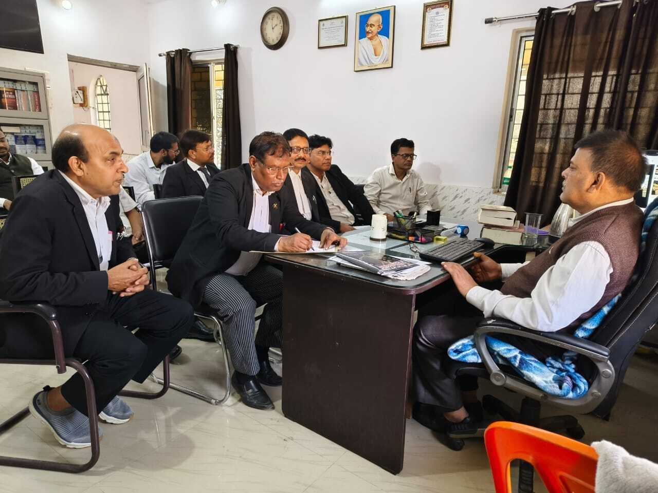 आठ मार्च को राष्ट्रीय लोक अदालत