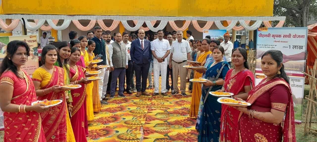 Aurangabad News: स्वयं सहायता समूह के माध्यम से महिलाएं बन रही स्वावलंबी : एसडीओ