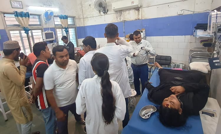 Aurangabad News: अनियंत्रित स्कार्पियो ने ऑटो में मारी टक्कर, आधा दर्जन से अधिक घायल