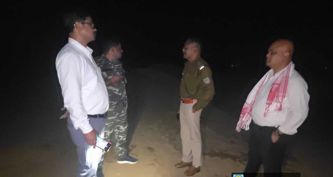 East Singhbhum News : श्यामसुंदरपुर से 4500 सीएफटी बालू जब्त, दो लोगों पर केस दर्ज