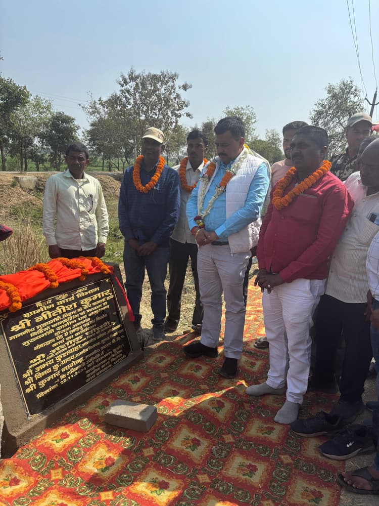 विधायक ने किया सात सड़कों का शिलान्यास