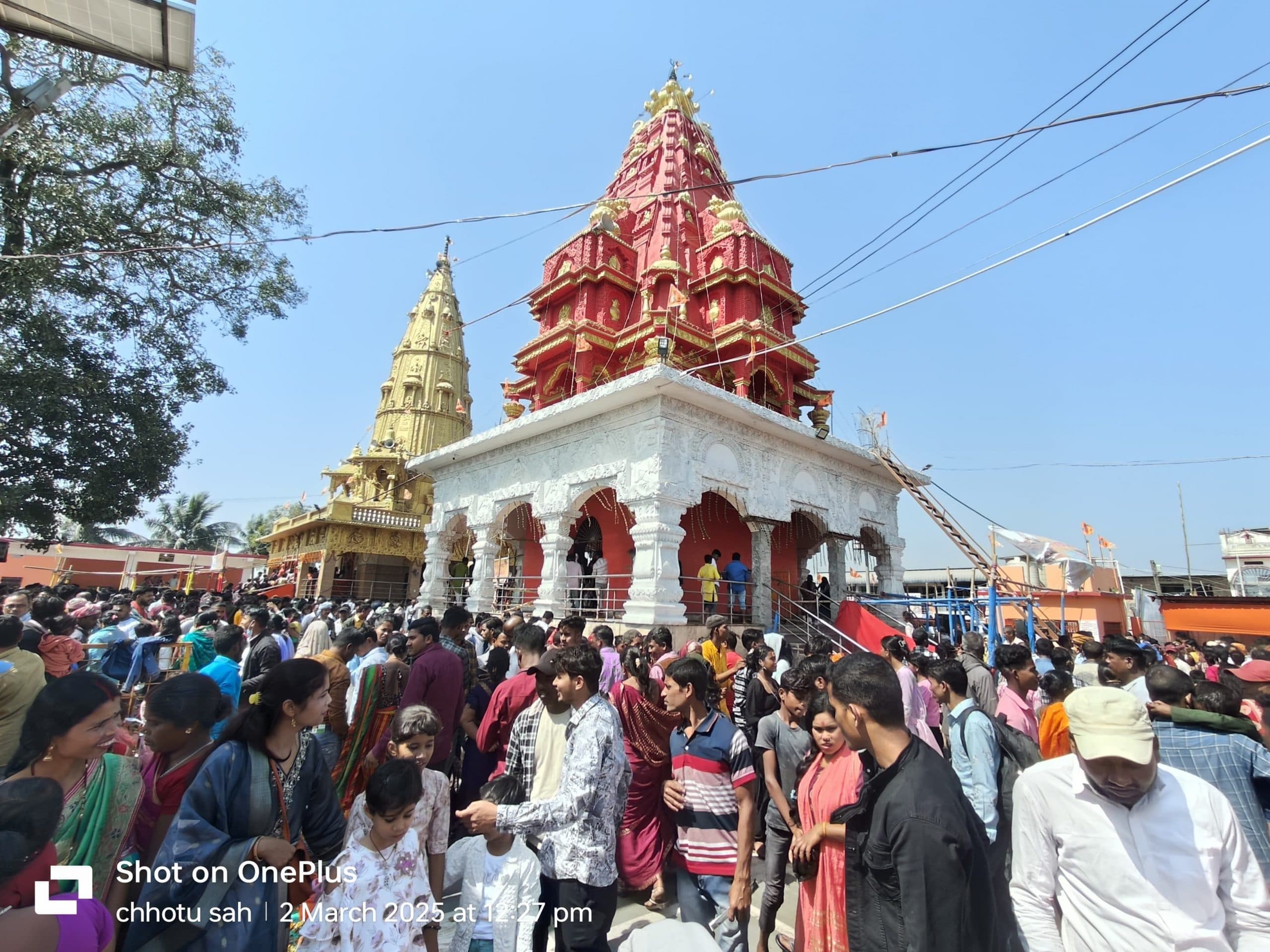 डेढ़ लाख श्रद्धालुओं ने किया जलाभिषेक