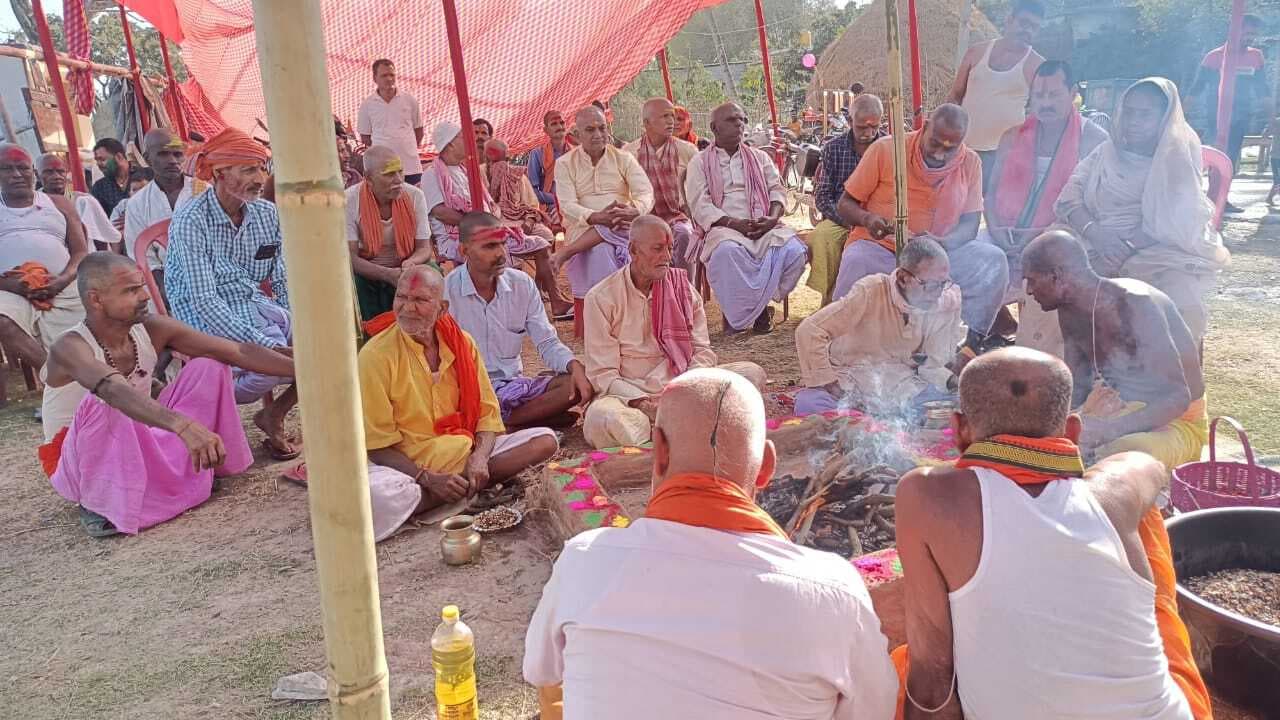 शिवलिंग स्थापना उत्सव हवन पूजन के साथ संपन्न