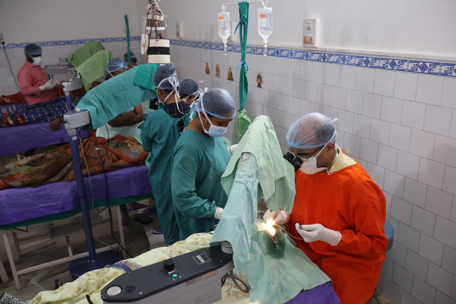 Jamshedpur news. बागबेड़ा में आयोजित शिविर में 34 नेत्र रोगियों के आंखों का हुआ ऑपरेशन