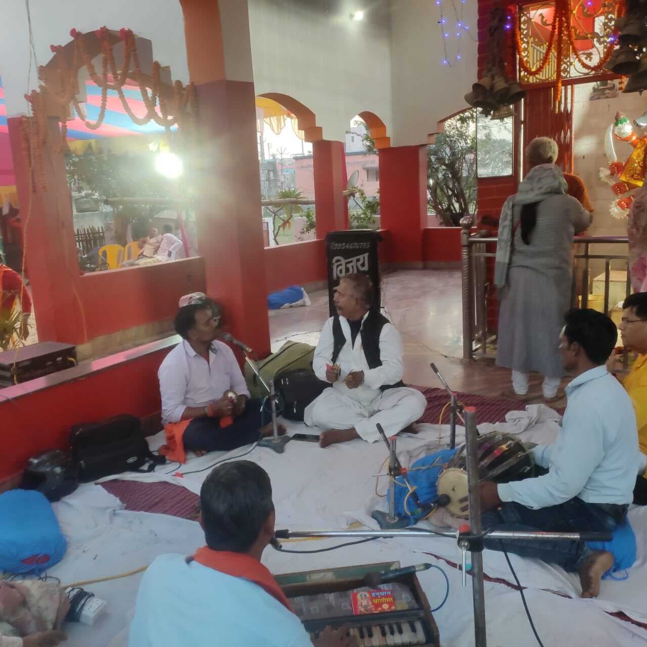 Madhubani News : पंचमुखी महावीर मंदिर में अष्टयाम में उमड़े श्रद्धालु