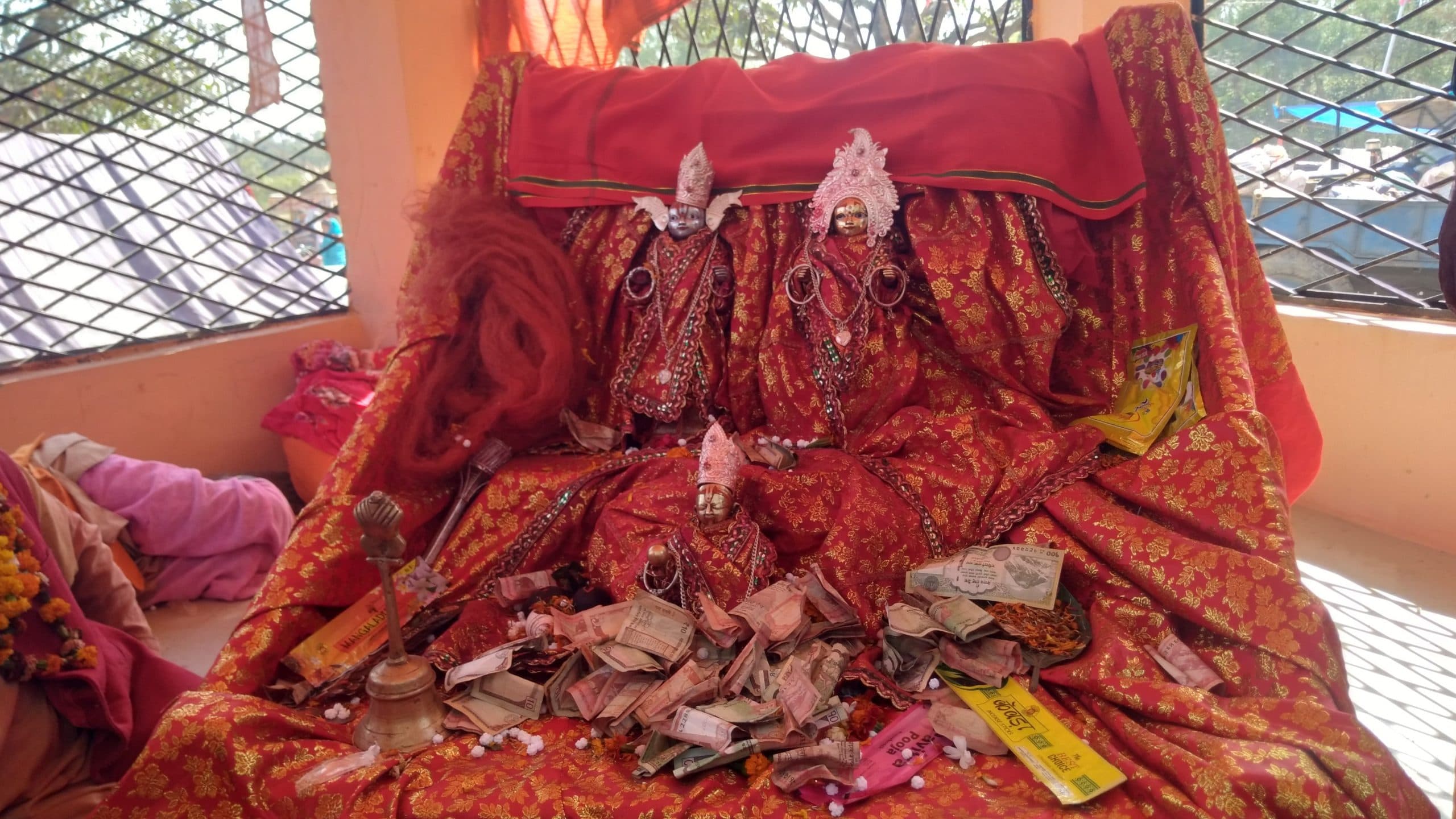 Madhubani News : जय श्रीराम उद्घोष के साथ परिक्रमा यात्रा नेपाल के मटिहानी स्थान पहुंची