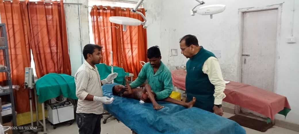 सीएस ने सदर अस्पताल में भर्ती मरीजों का जाना हाल