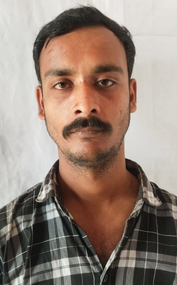 लोन दिलाने के नाम पर लोगों से की पांच लाख रुपये की ठगी, गिरफ्तार