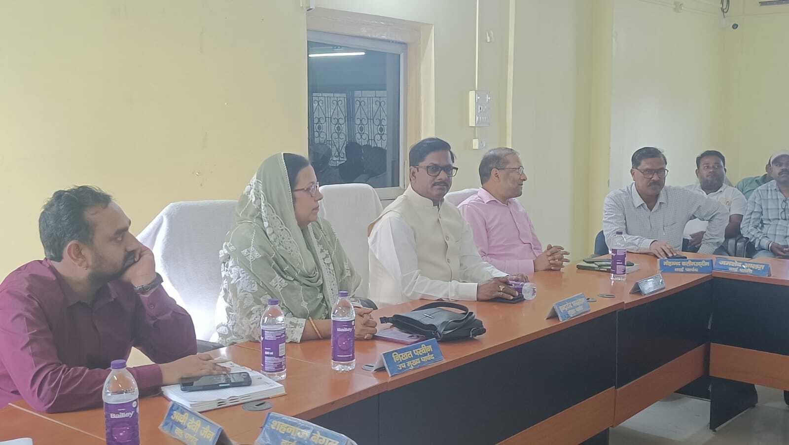 राशि जमा नहीं करने पर बस पड़ाव के  ठेकेदार पर होगी कार्रवाई