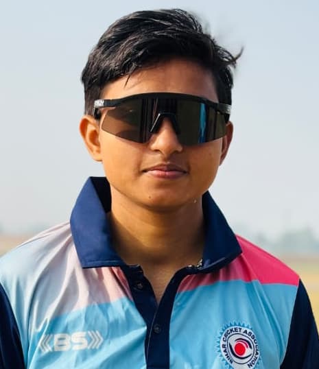 अंडर-23 बिहार महिला क्रिकेट टीम में पूर्णिया की बेटी कोमल का हुआ चयन