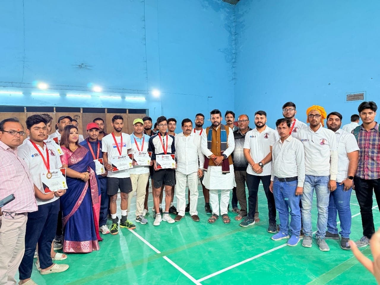 विभिन्न खेलों के खिलाड़ियों को किया गया सम्मानित