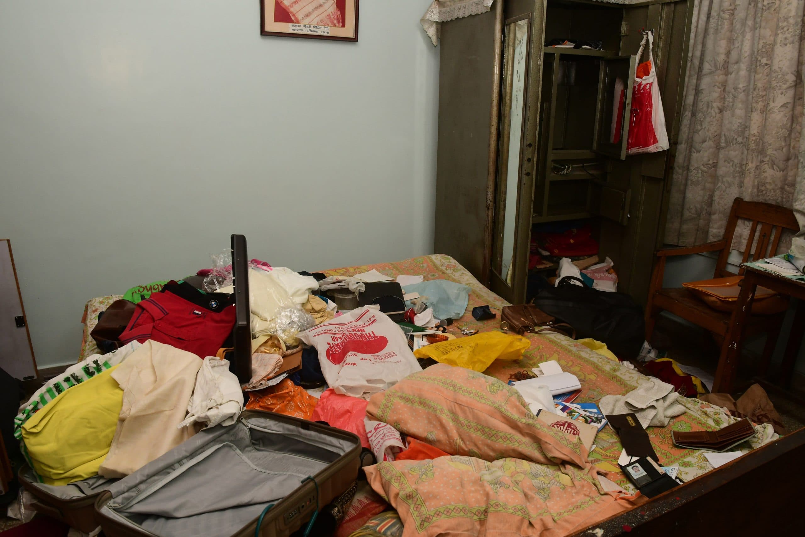 Patna News : राजेंद्र नगर में एक ही अपार्टमेंट के पांच फ्लैटों का ताला काट कर लाखों ज्वेलरी व कैश की चोरी