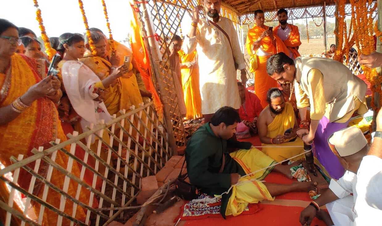 Gaya News: लोगों को दुष्ट भावनाओं से मुक्ति प्रदान करती है भागवत कथा