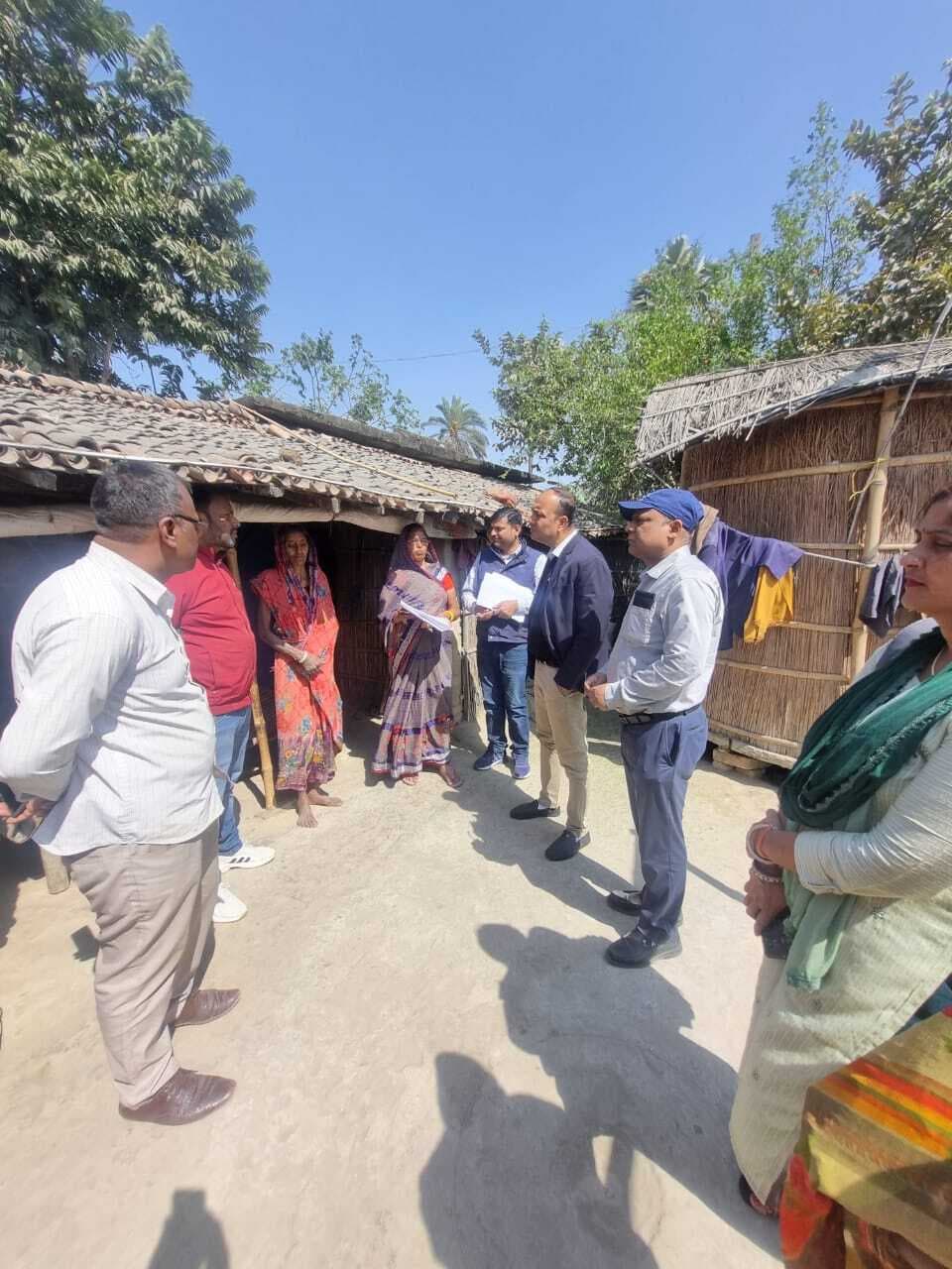 Samastipur News:उपविकास आयुक्त ने किया सर्वेक्षण कार्य का निरीक्षण, दिये निर्देश