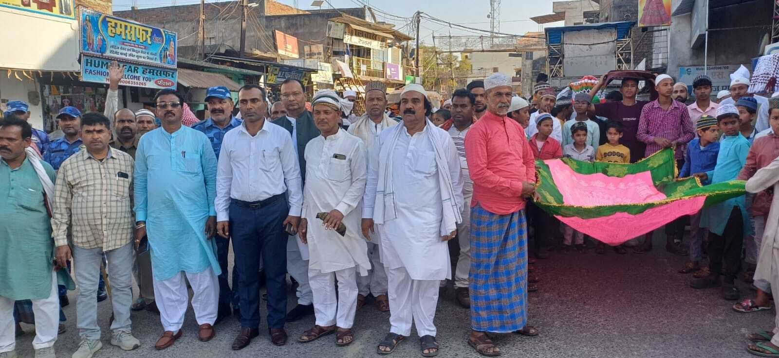 Bhagalpur news उर्स पर पांच मजार पर चादरपोशी