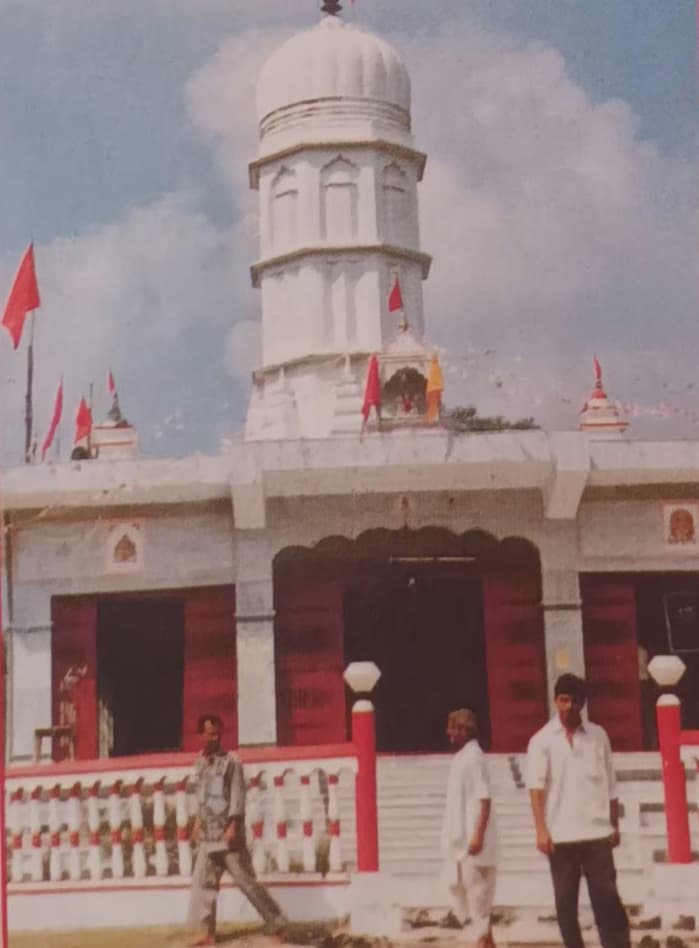 अपराध के लिए कभी बदनाम सरसी में इन दिनों बह रही आध्यात्म की गंगा