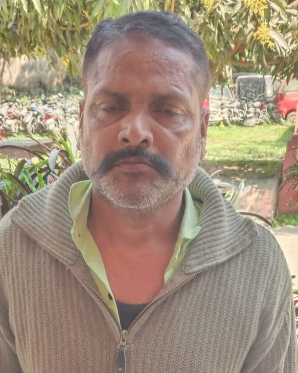 536 ग्राम गांजा के साथ तस्कर गिरफ्तार