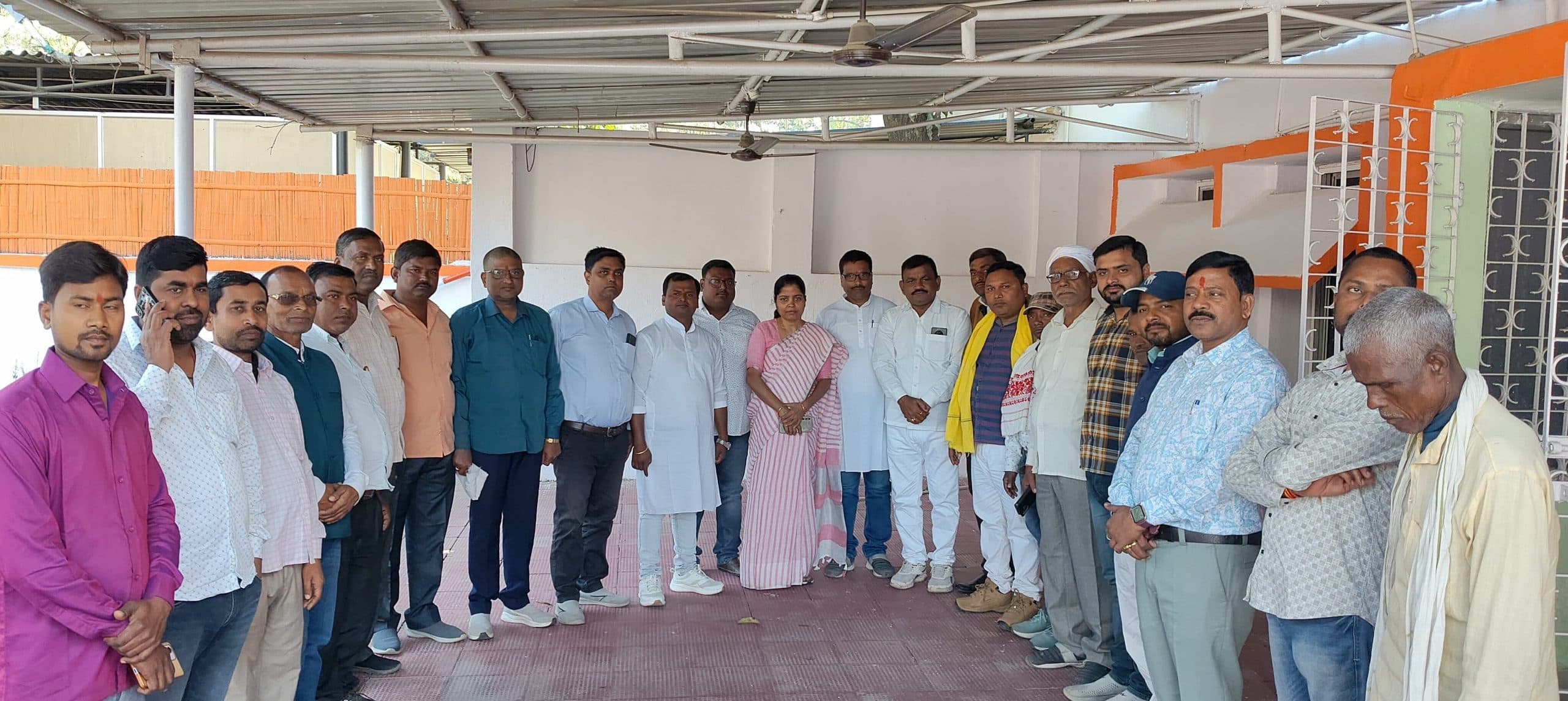 दिलीप जायसवाल के पुनः भाजपा प्रदेश अध्यक्ष बनने पर कार्यकर्ताओं में हर्ष