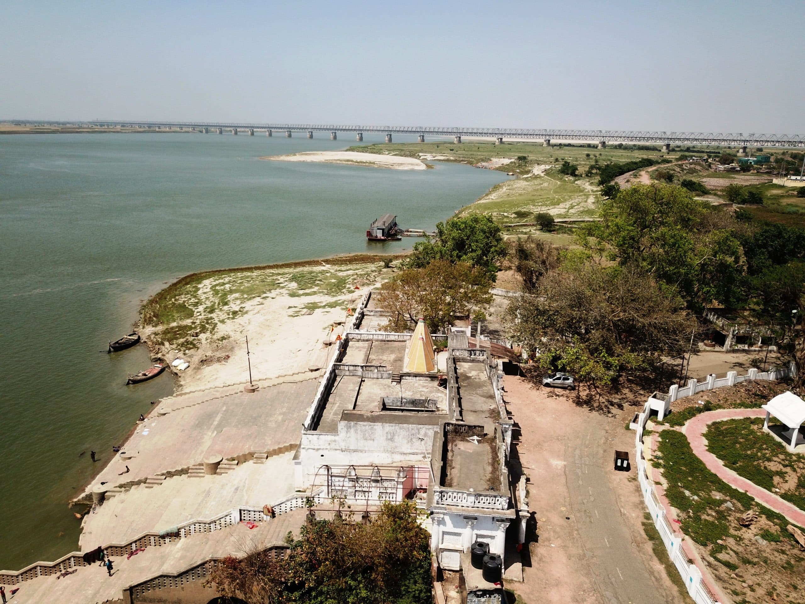 गंगा किनारे बसे 18 पंचायतों के लोग आर्सेनिक युक्त पानी पीकर हो रहे बीमार