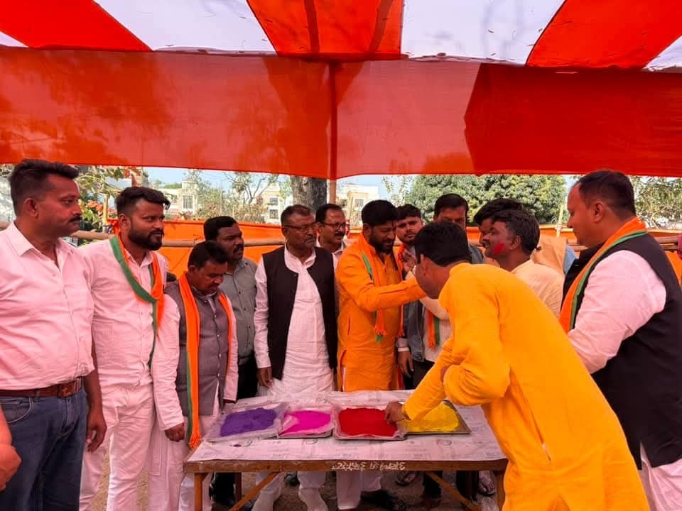 डा दिलीप जायसवाल निर्विरोध भाजपा प्रदेश अध्यक्ष निर्वाचित, कार्यकर्ताओं ने मनाया जमकर जश्न