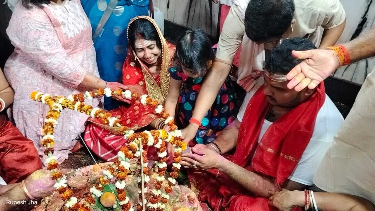 फाल्गुन पंचमी को बासुकिनाथ में 30 हजार भक्तों ने की पूजा