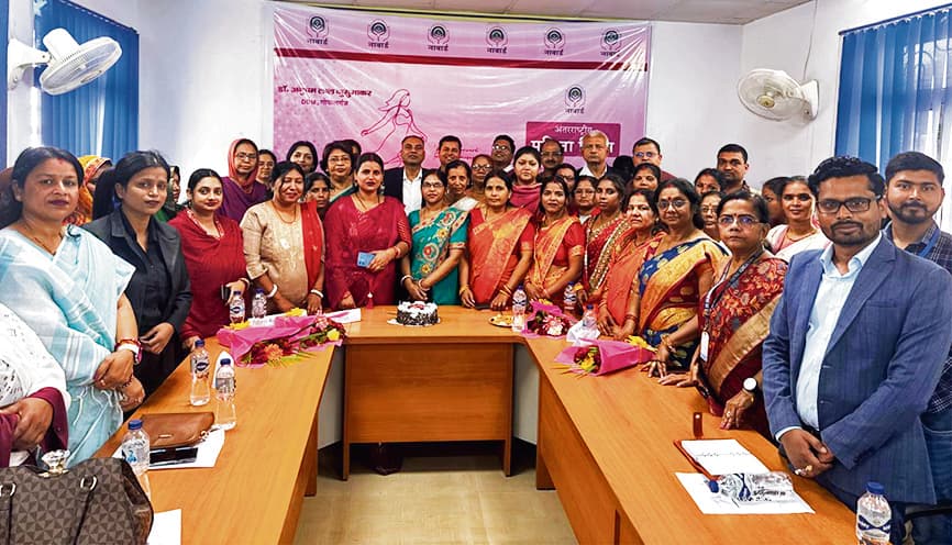 Gopalganj News  : ऋषि-मुनियों के जमाने से महिलाओं को मिला देवी का सम्मान : राजीव