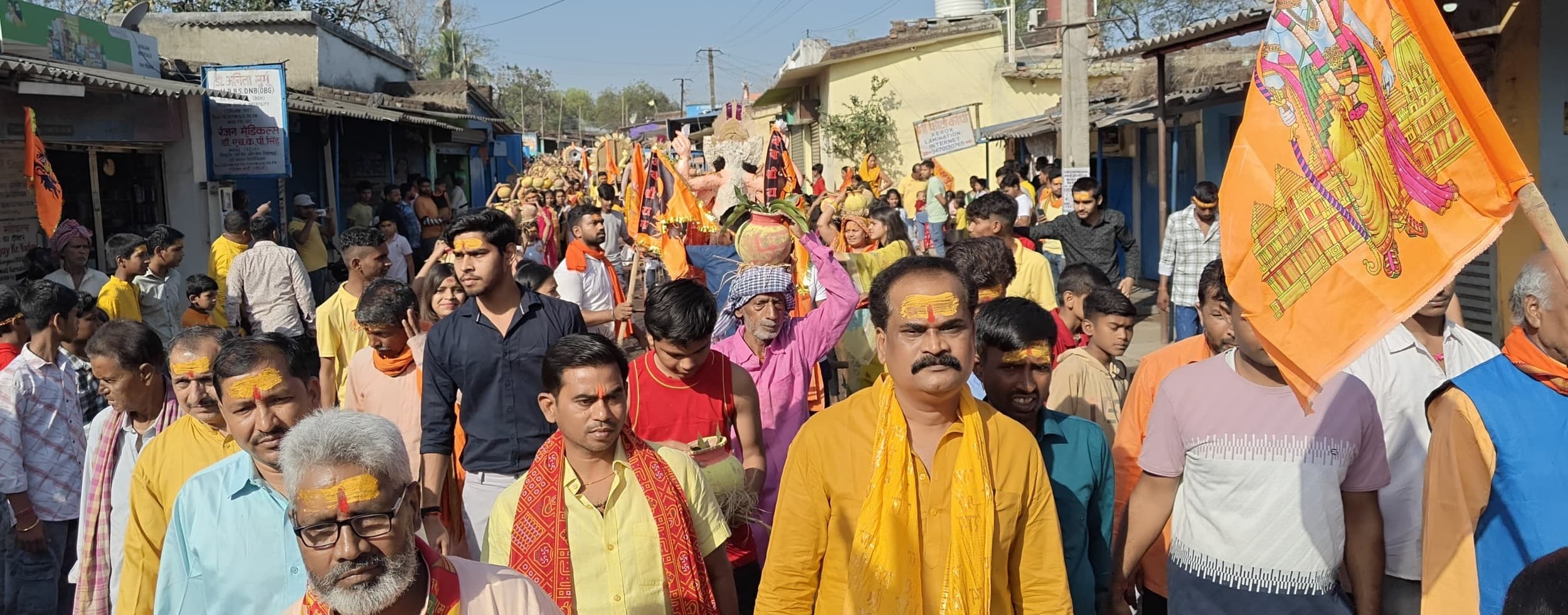 Bokaro News : 21 देवी प्रतिमाओं के नेतृत्व में निकली कलश यात्रा