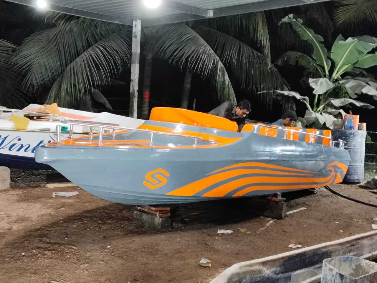 20 सीटों वाली चार बोट की होगी खरीदारी, बनेगी फ्लोटिंग जेटी