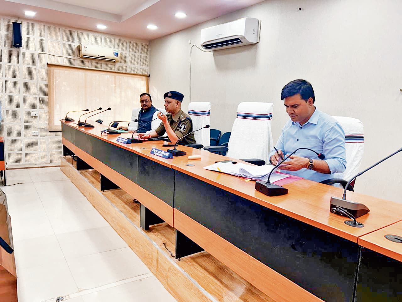 एसपी ने सभी अधिवक्ताओं को जल्द निबटारा कराने का दिया निर्देश