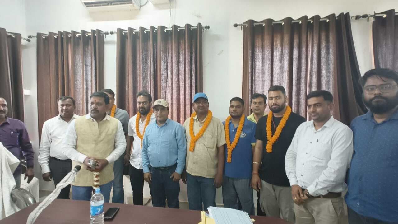 नगर पंचायत क्षेत्र में वाहन प्रवेश शुल्क के लिए 95.80 लाख में हुआ डाक