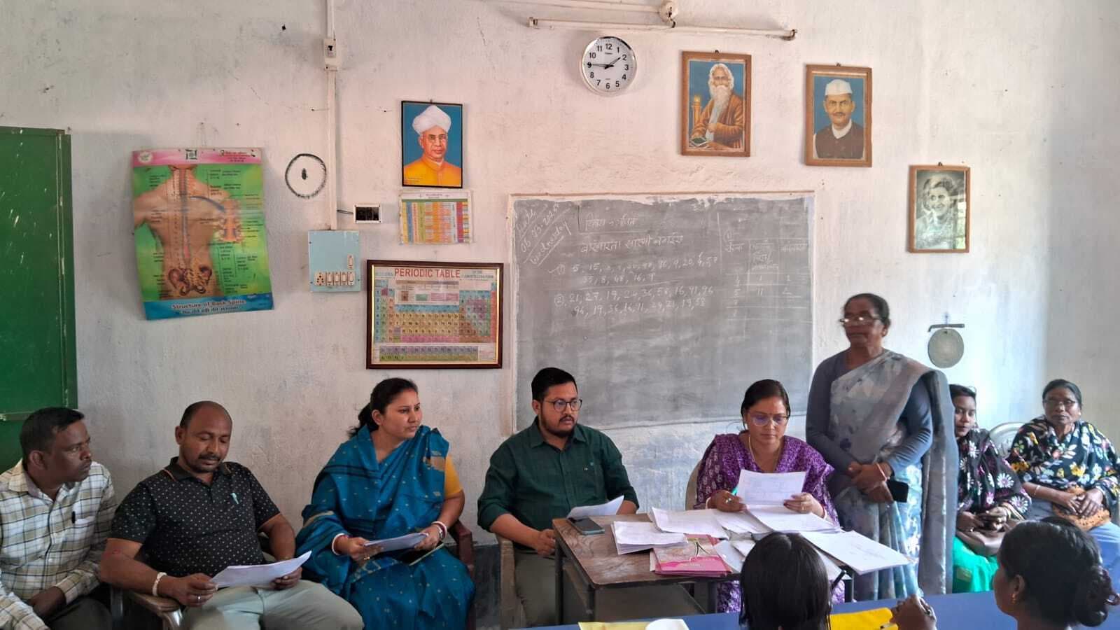 ललिता पुजहर बनीं आंगनबाड़ी केंद्र की सेविका