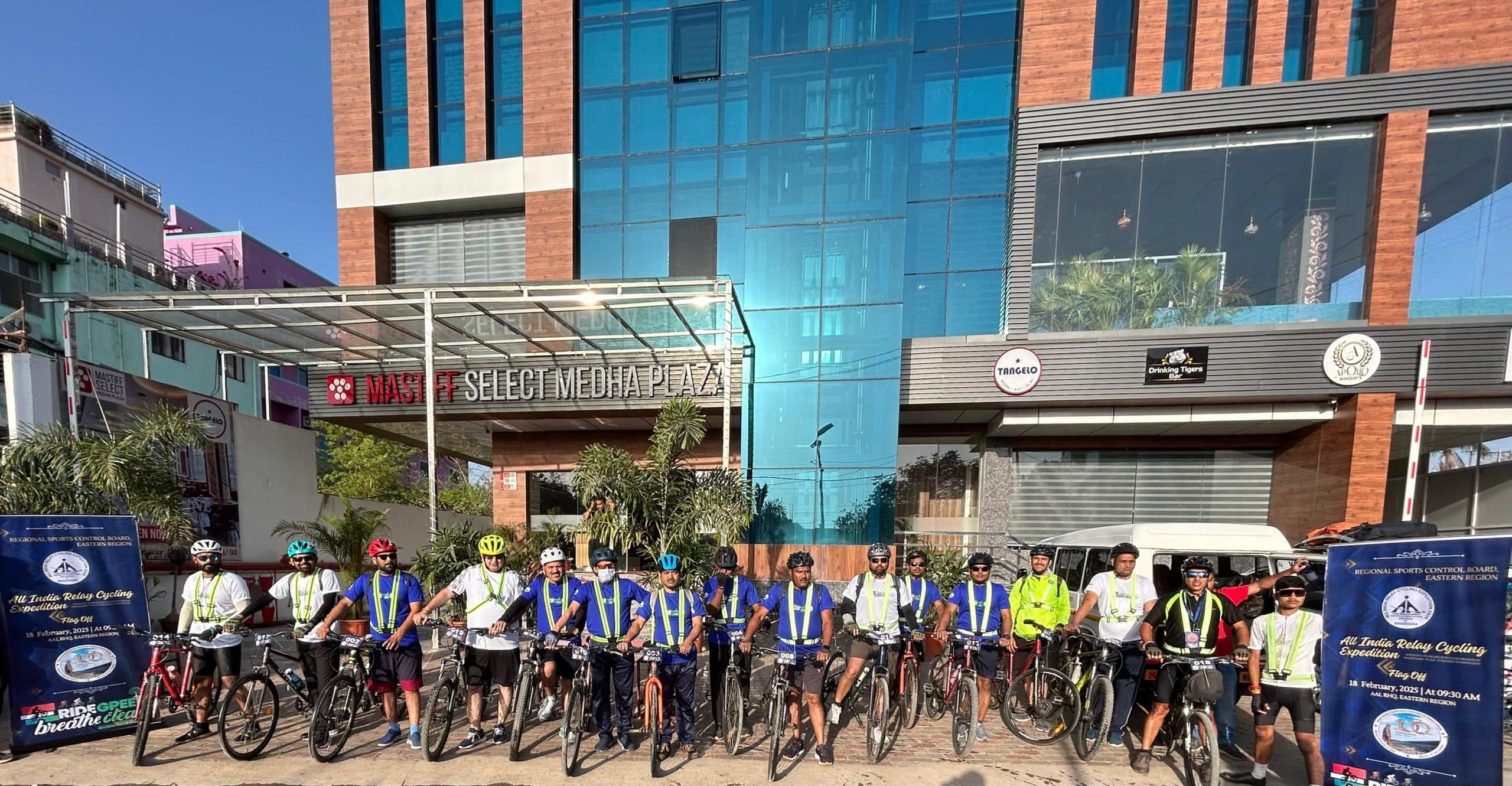 Deoghar news <bha>;</bha> स्वच्छ हवा और जीवनशैली के लिए साइकिलिंग को बढ़ावा देने के लिए किया प्रेरित