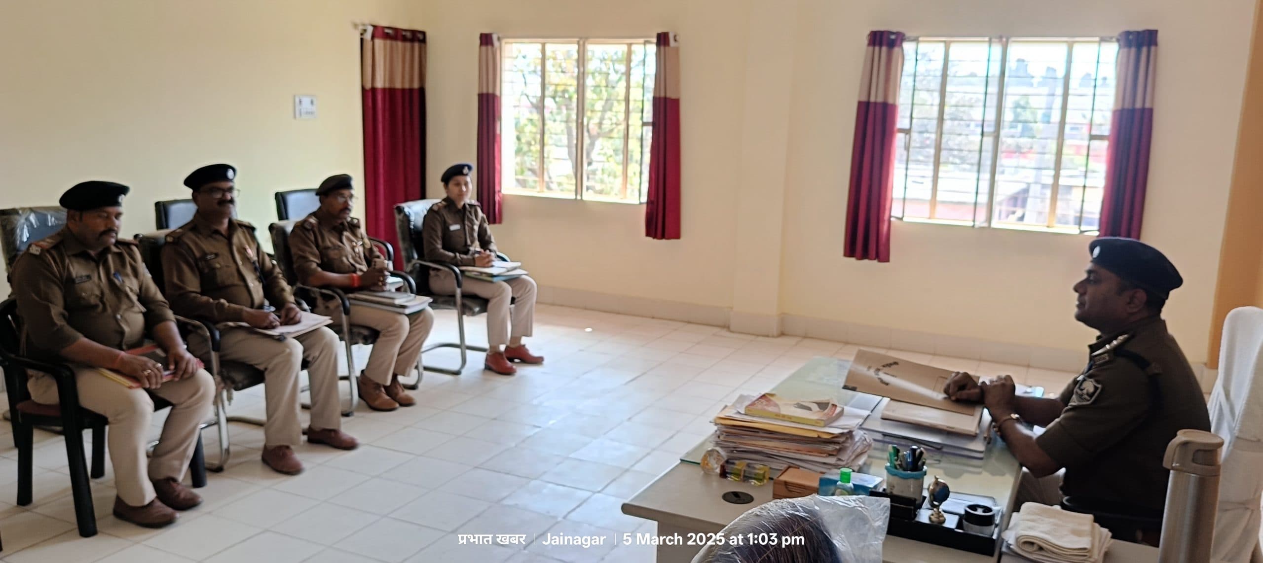 Madhubani News : एसडीपीओ ने लंबित मामलों को जल्द निबटाने का दिया आदेश