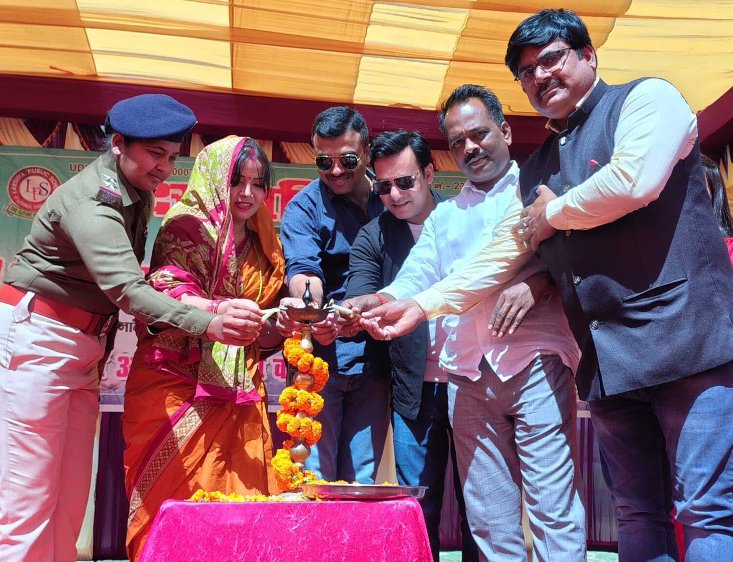 Aurangabad News : वर्तमान परिवेश को में बच्चों को अंग्रेजी व कंप्यूटर जैसे आधुनिक शिक्षा जरूरी