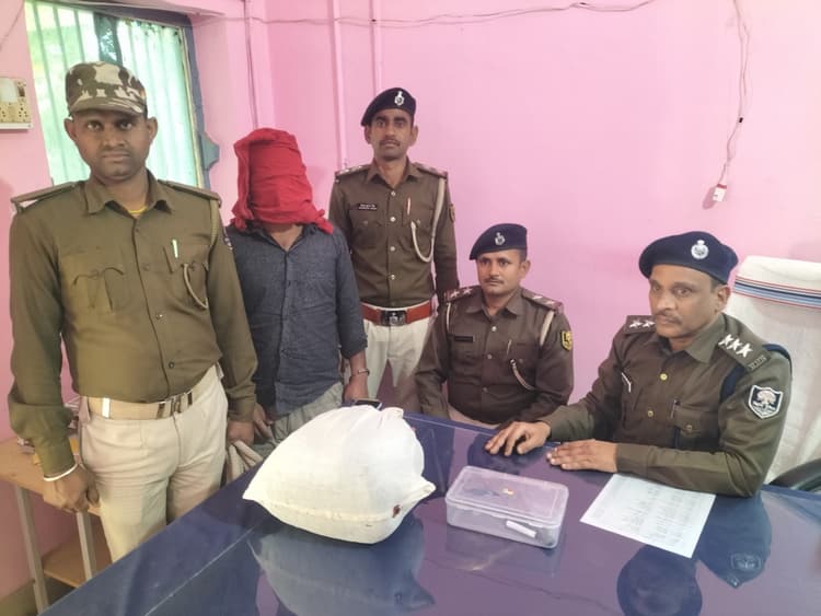 लूटकांड के मास्टरमाइंड को किया गिरफ्तार