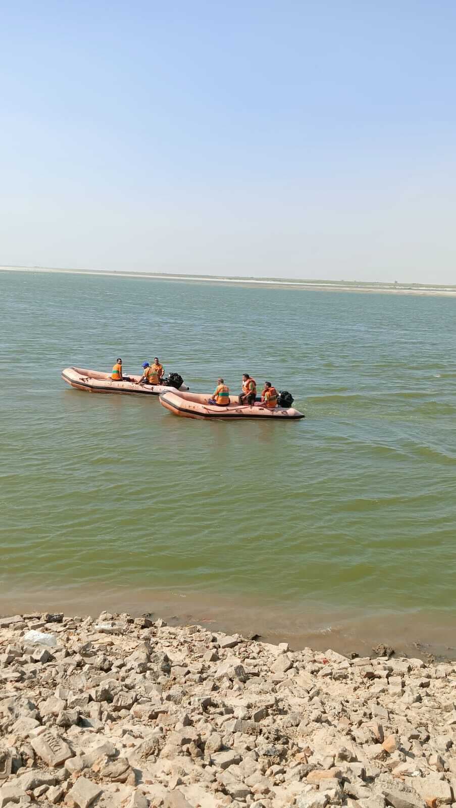 साथियों ने मजदूर की ईंट से कूच हत्या कर शव को गंगा नदी में फेंका