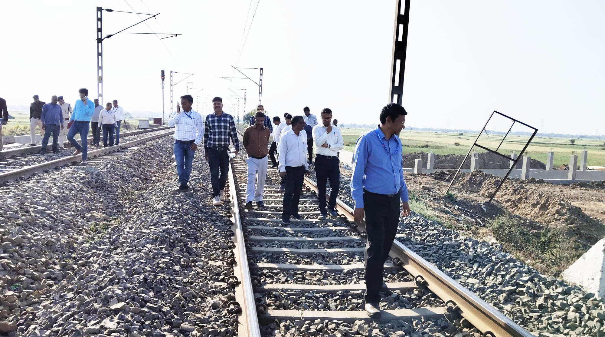 सब-वे में  न हो कोईअसुविधा, यात्रियों की सुरक्षा को दें प्राथमिकता : डीआरएम