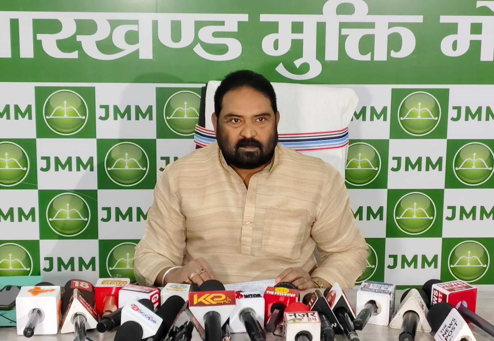 Political News : झामुमो का 13वां महाधिवेशन 14-15 अप्रैल को