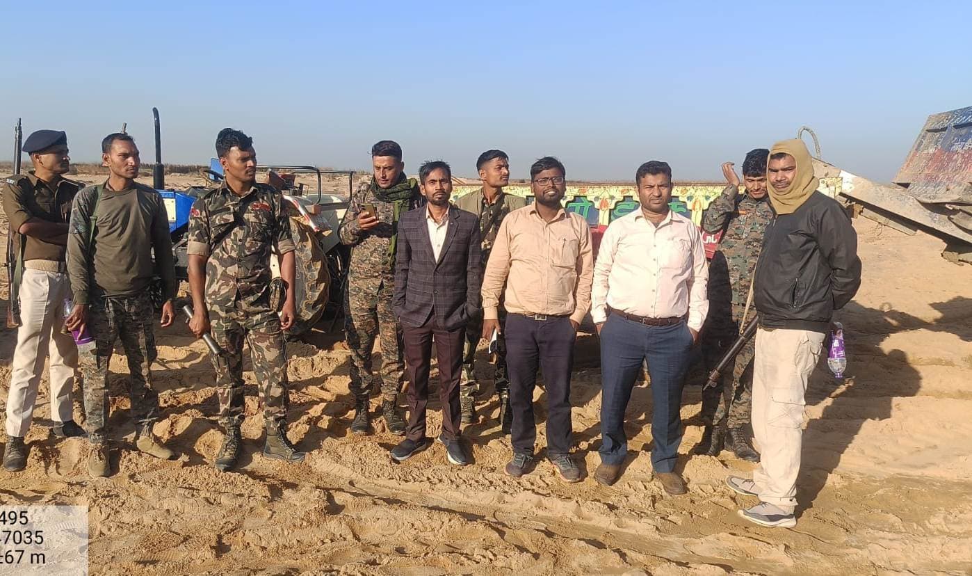 Aurangabad News : 400 सीएफटी बालू के साथ तीन ट्रैक्टर जब्त