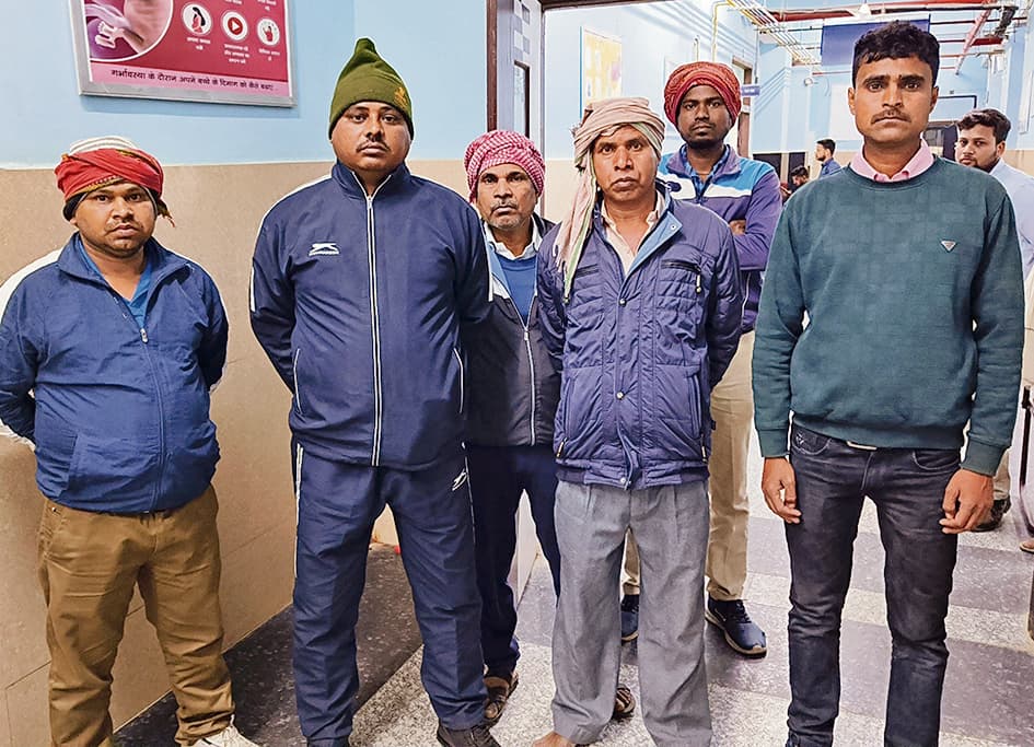 शाहपुर में भेड़ चरा कर घर लौट रहे बुजुर्ग को अज्ञात वाहन ने मारी टक्कर, गयी जान