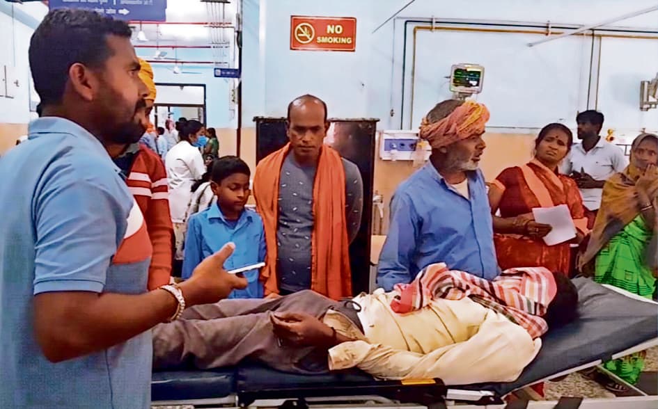 आरा सदर प्रखंड कार्यालय में संदेहास्पद स्थिति में युवक की मौत