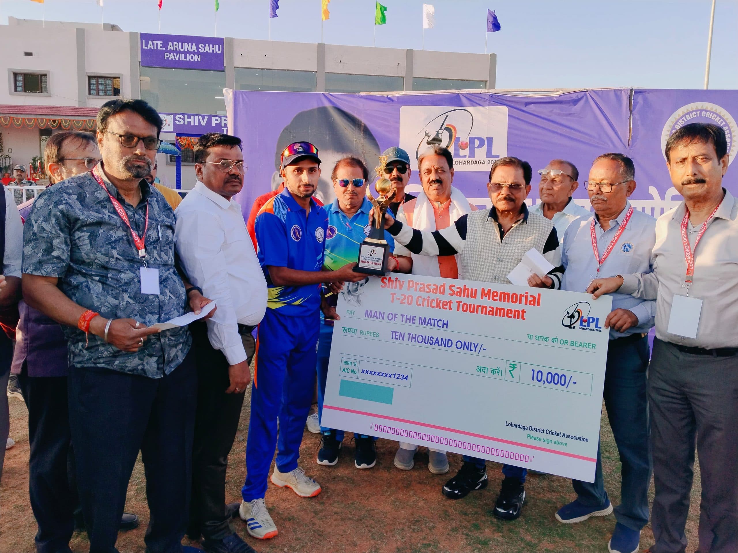 Cricket : मुंबई व कोलकाता की टीमें सेमीफाइनल में पहुंचीं