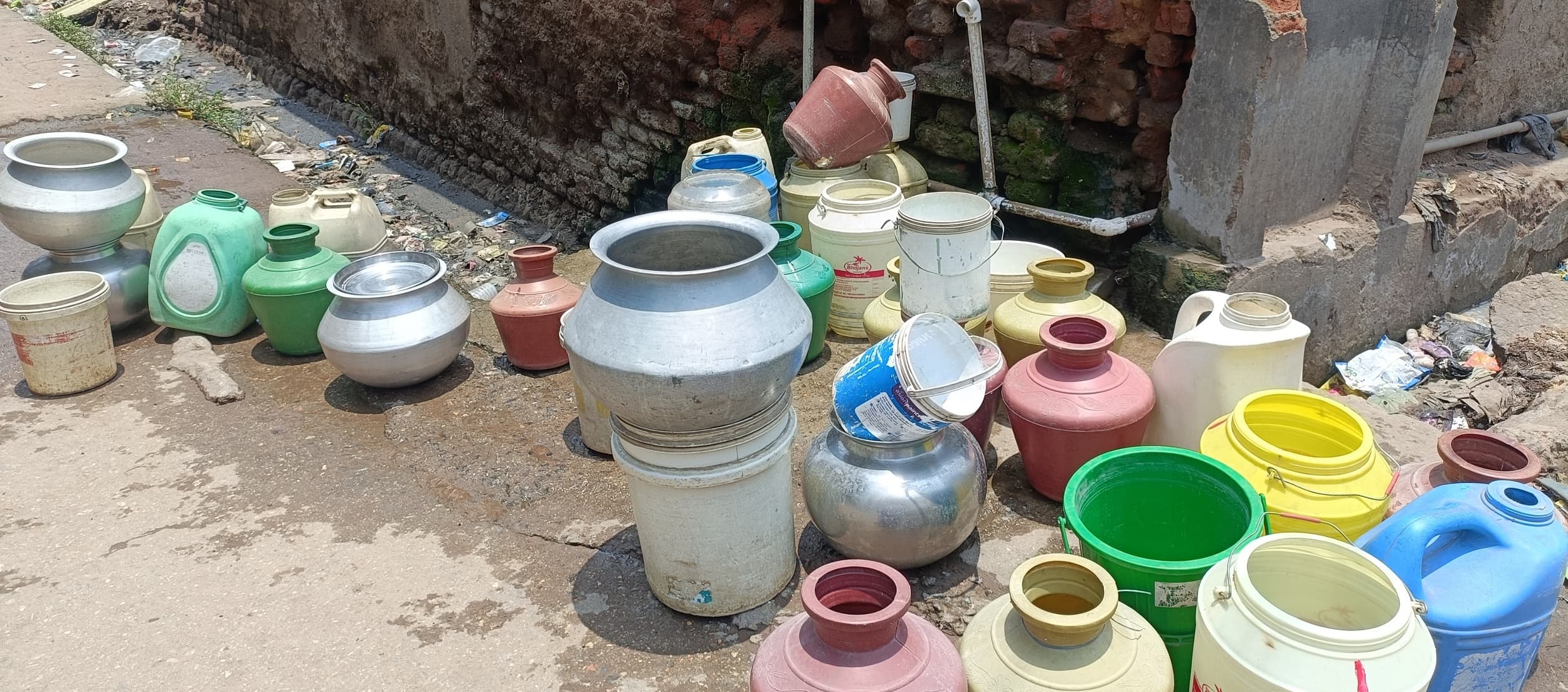 Bokaro News : चास के लाेगों को नहीं मिला सप्लाई का पानी, परेशानी