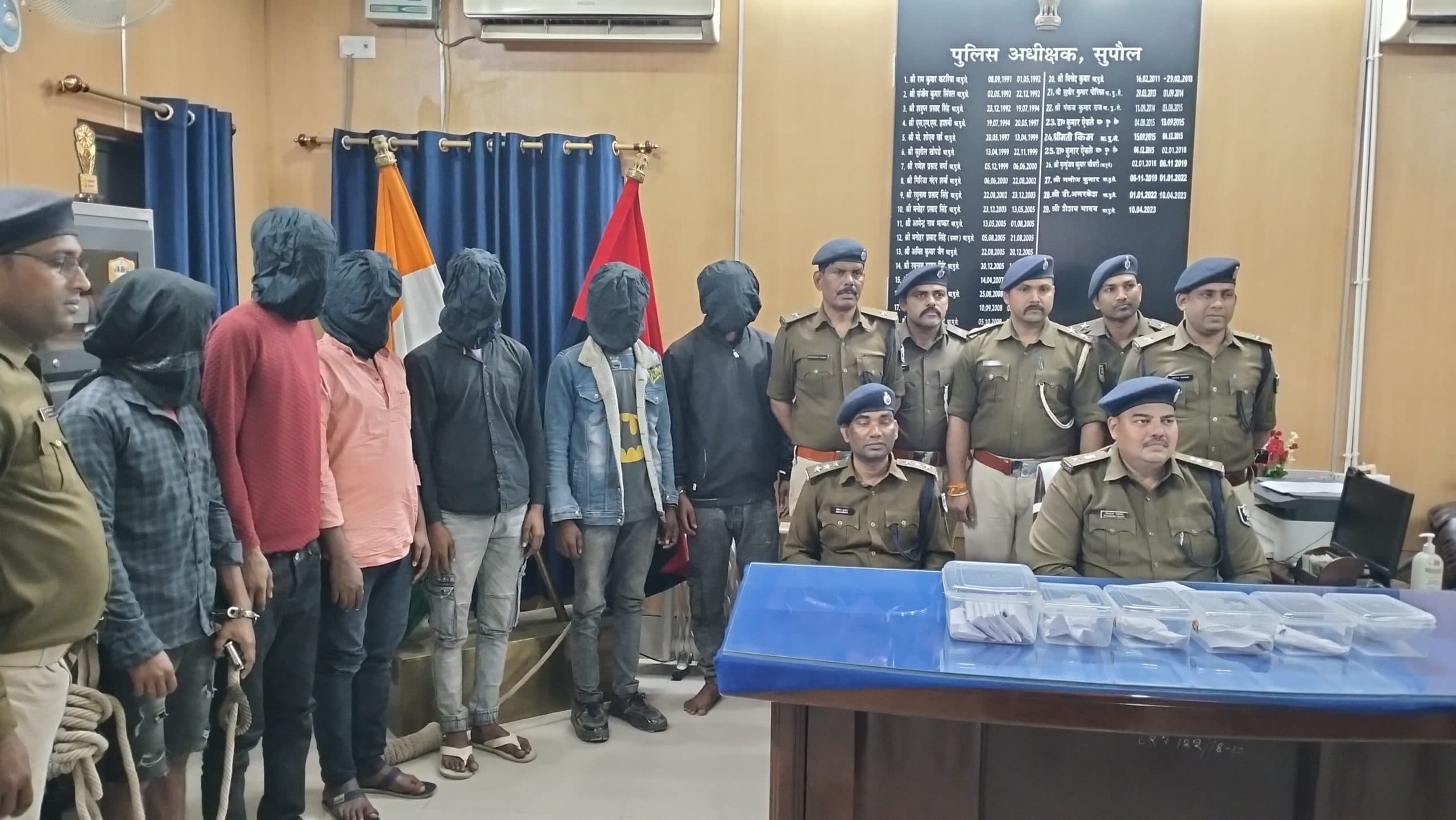 हत्या की साजिश रच रहे टॉप टेन अपराधी समेत छह गिरफ्तार