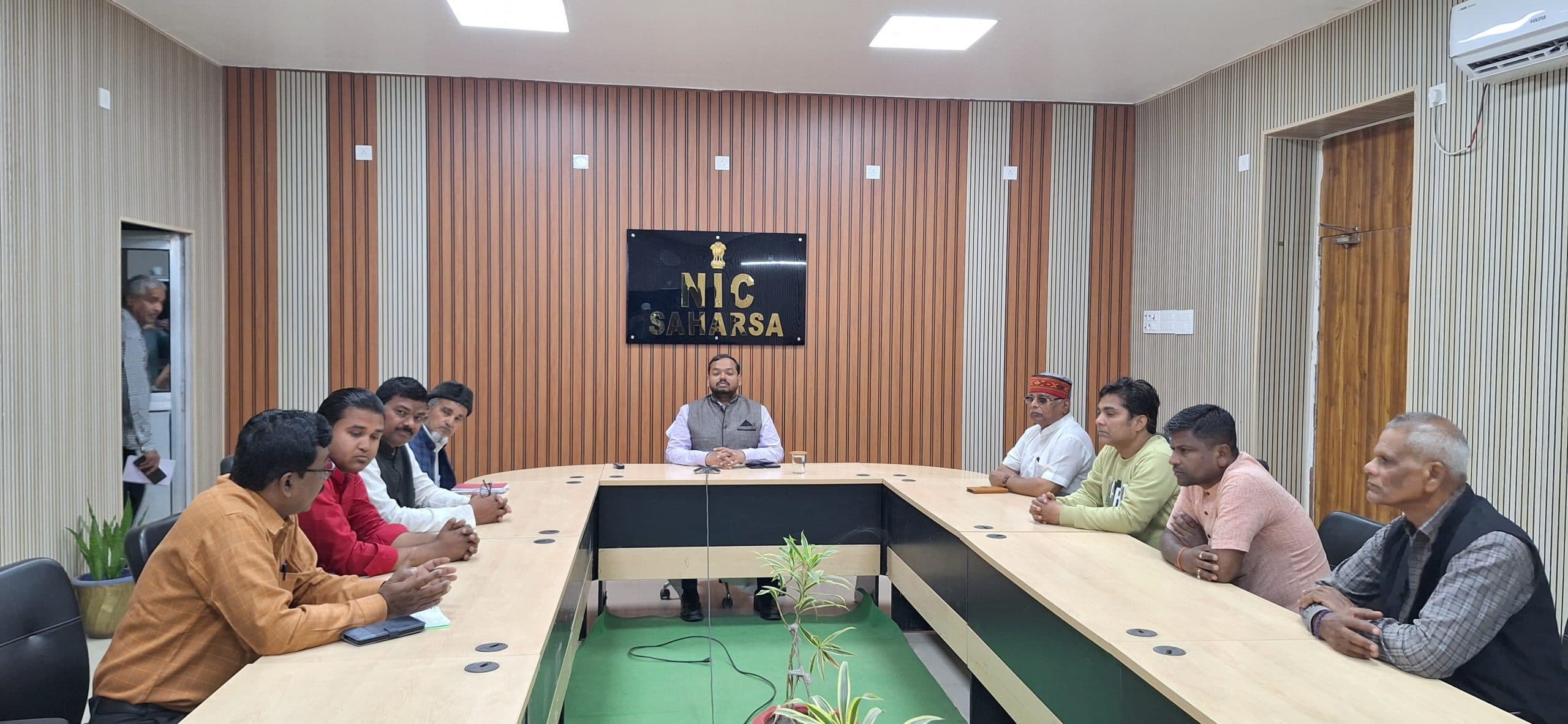 मतदाता सूची में महिलाओं के पंजीकरण में वृद्धि के लिए करें आवश्यक सहयोग