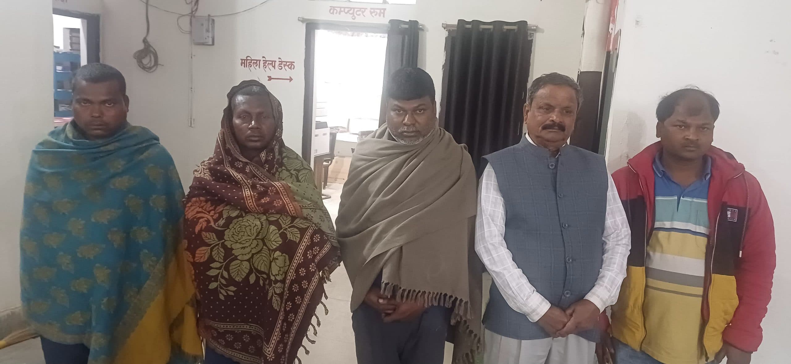 कोढ़ा पुलिस ने पांच वारंटियों को न्यायिक हिरासत में भेजा