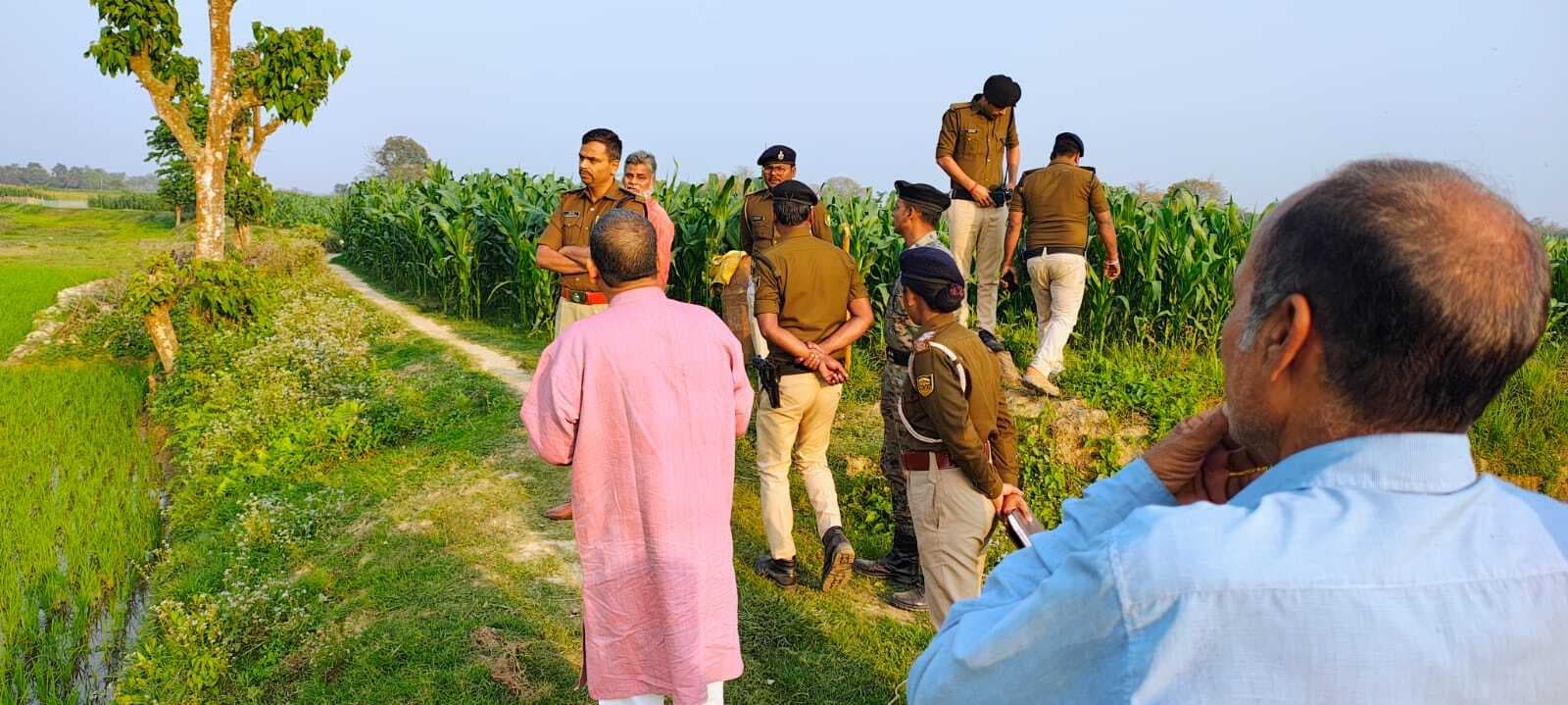 दुष्कर्म कर हत्याकांड मामले का एसपी ने किया घटनास्थल का जांच