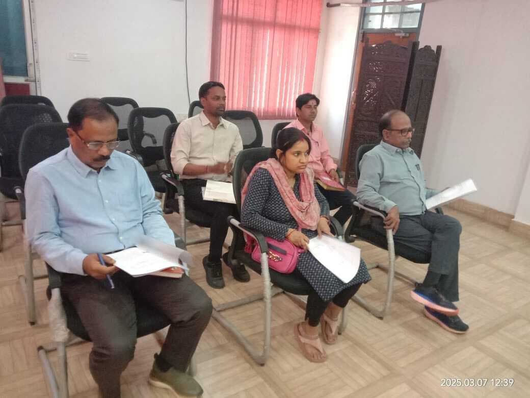 निजी अस्पतालों की जांच कर ही करें सीइए सर्टिफिकेट : डीसी